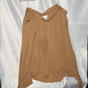 Active USA Camel Off-Shoulder Top